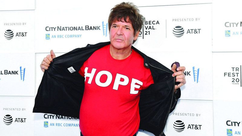 الامارات | فرقة «بلوندي» تفقد «نبضها».. كليم بيرك يرحل عن 70 عاماً