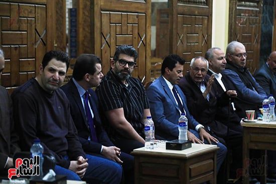 المستشار محمود فوزى وعبد المحسن سلامة يقدمان واجب العزاء في شقيقة خالد البلشي