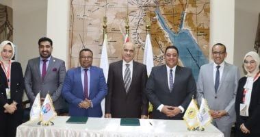 تعاون بين جامعة أسوان ومعهد إعداد القادة لتأهيل الكوادر الجامعية