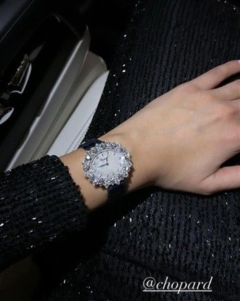 فخامة وأناقة ساعات يد ياسمين صبري في كل إطلالة تعكس ذوقها الرفيع