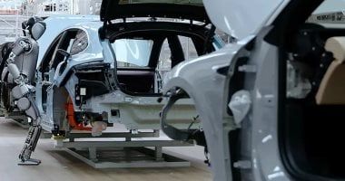 تكنولوجيا: رئيس Shopify: استخدام الذكاء الاصطناعي لم يعد خيارًا