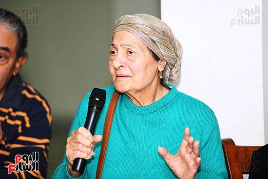 أشرف زكى: نبذل جهدا كبيرا لراحة الزملاء بدار إقامة الفنانين