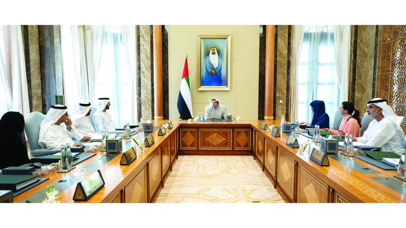 الامارات | منصور بن زايد: «أبوظبي للتنمية» يعزز مكانة الإمارات مساهماً رئيساً في المساعدات الإنمائية العالمية