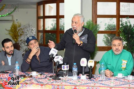 أشرف زكى: نبذل جهدا كبيرا لراحة الزملاء بدار إقامة الفنانين