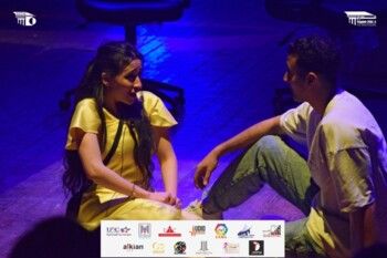 المرأة تتصدر المشهد في اليوم الأول من مهرجان الفضاءات المسرحية المتعددة