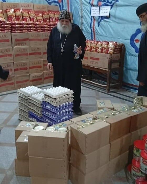 الكنيسة تنظم مبادرة اجتماعية لبيع السلع الغذائية بأقل من سعر التكلفة بسوهاج