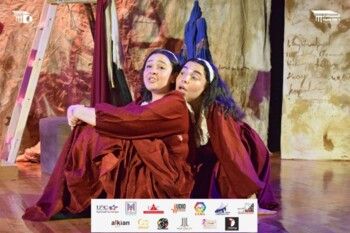 المرأة تتصدر المشهد في اليوم الأول من مهرجان الفضاءات المسرحية المتعددة