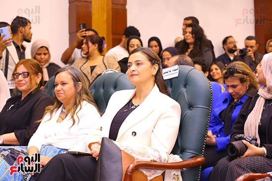 وزيرة التضامن تشكر الشركة المتحدة للخدمات الإعلامية على إنتاج مسلسل لام شمسية