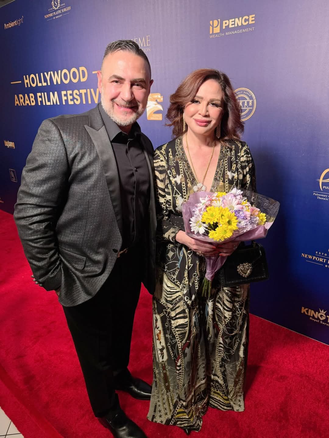 أحمد حلمي وإلهام شاهين وهيثم دبور في مهرجان هوليوود للفيلم العربي