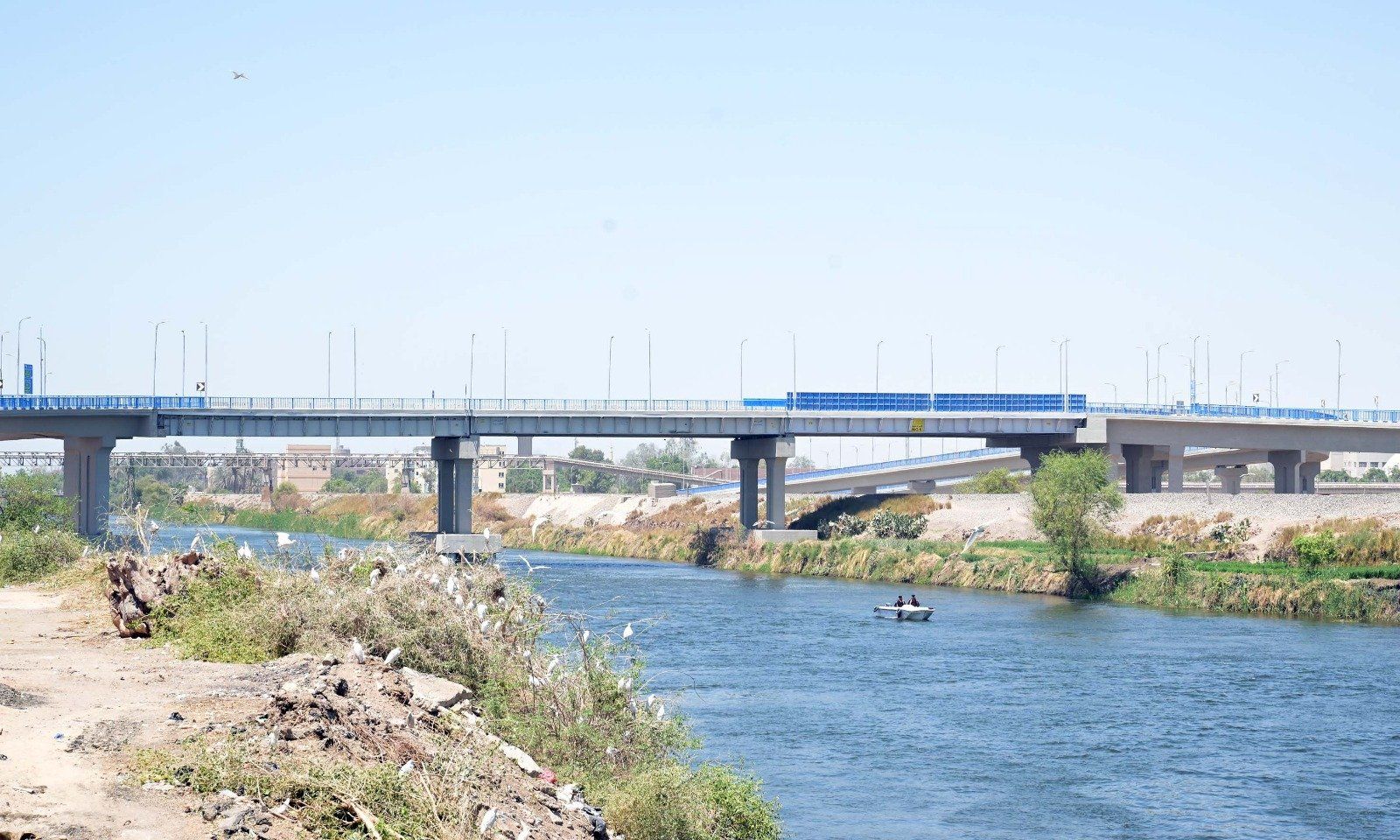 مجلس الوزراء: كوبرى "منقباد" العلوى بأسيوط يستهدف السيولة المرورية بالمدخل الشمالى