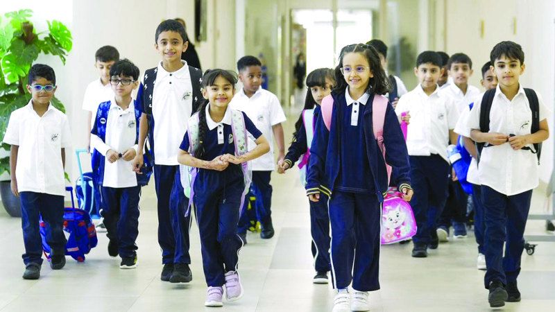 الامارات | برسائل نصية وإلكترونية.. مدارس تعمم ضوابط العودة إلى الفصل الدراسي الثالث