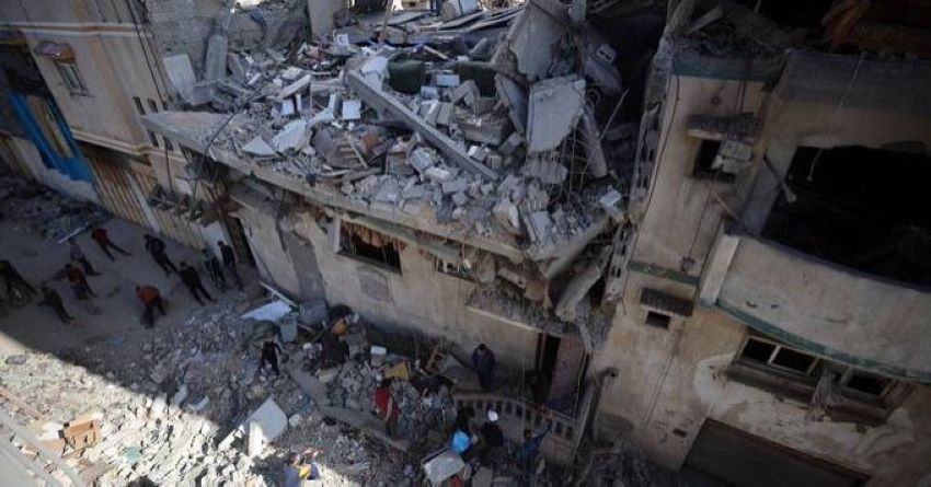 ارتفاع عدد الشهداء الفلسطينيين في العدوان الإسرائيلي المستمر على قطاع غزة إلى 50.886 شهيدًا