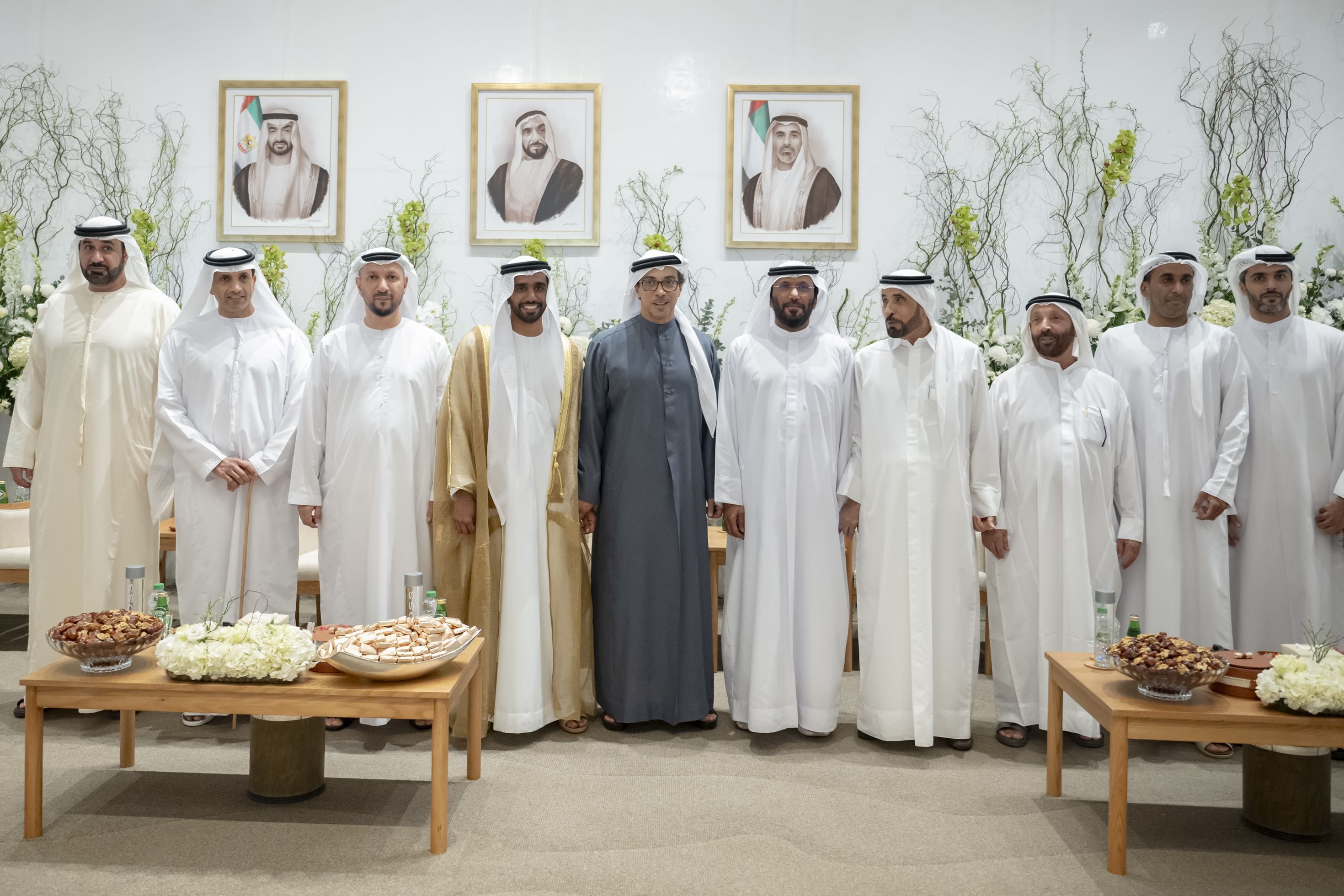 الامارات | منصور بن زايد يحضر أفراح النعيمي والمزروعي وأفراح العلوي والكلباني