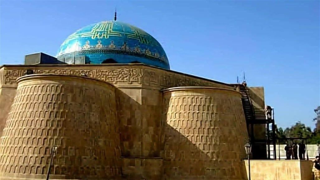 العراقيون منشغلون بـ"ضريح عفلق" في بغداد بقبته الزرقاء.. ومطالبات بإزالته