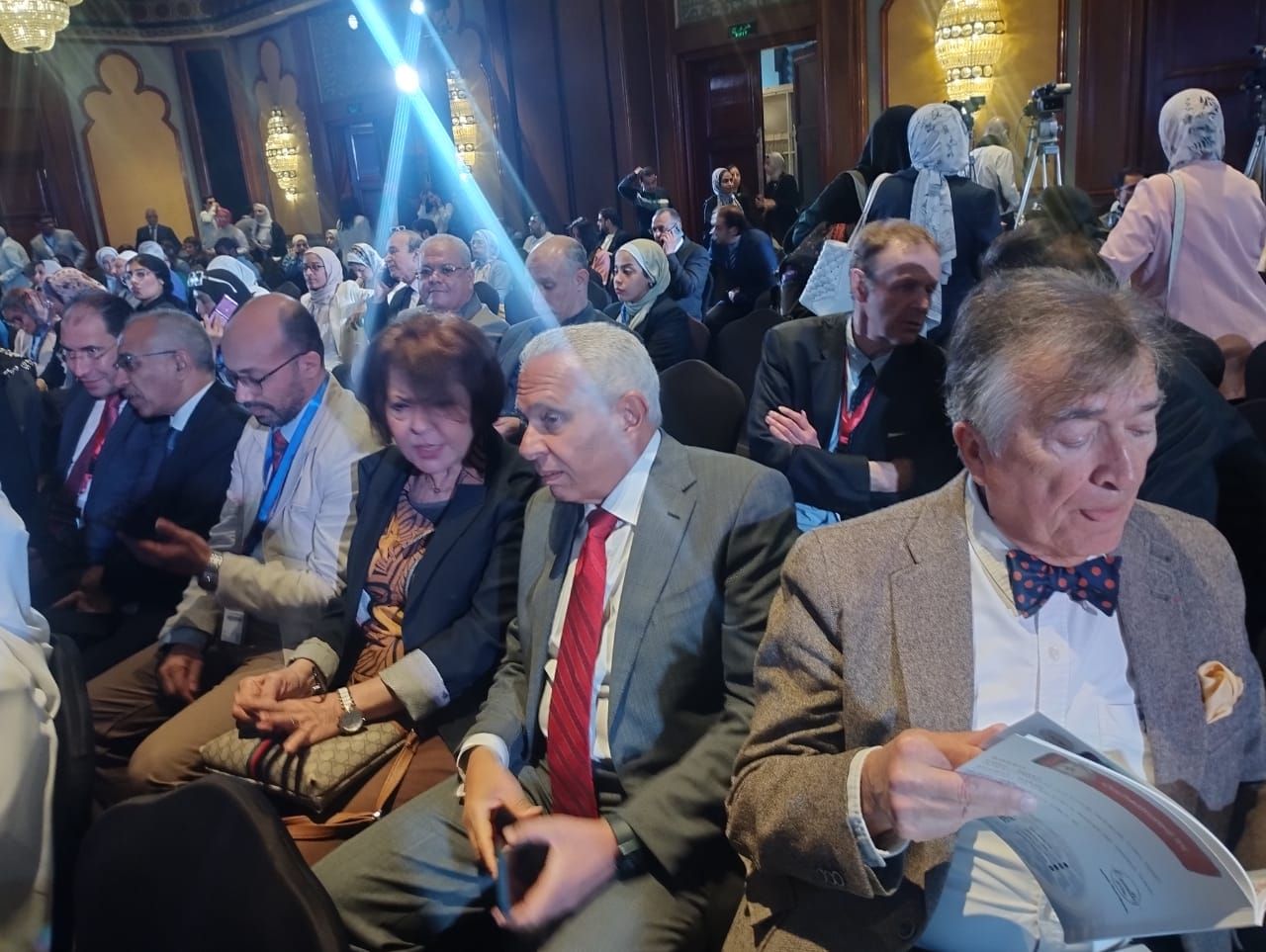 سفير فرنسا ومستشار الرئيس للصحة ورئيس جامعة القاهرة يشهدون افتتاح مؤتمر اسكو للأورام