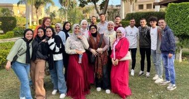 «بوصلة».. مشروع تخرج بإعلام القاهرة للتوعية بأهمية بناء العلامة التجارية الشخصية
