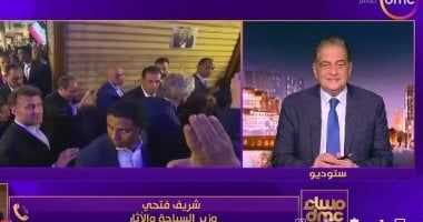 وزير السياحة: ماكرون مُغرم بالحضارة المصرية وجولته في خان الخليلي دعاية كبيرة لمصر