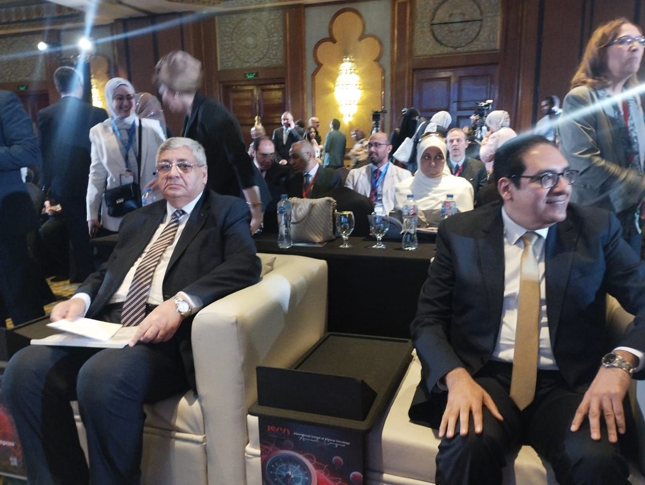 سفير فرنسا ومستشار الرئيس للصحة ورئيس جامعة القاهرة يشهدون افتتاح مؤتمر اسكو للأورام