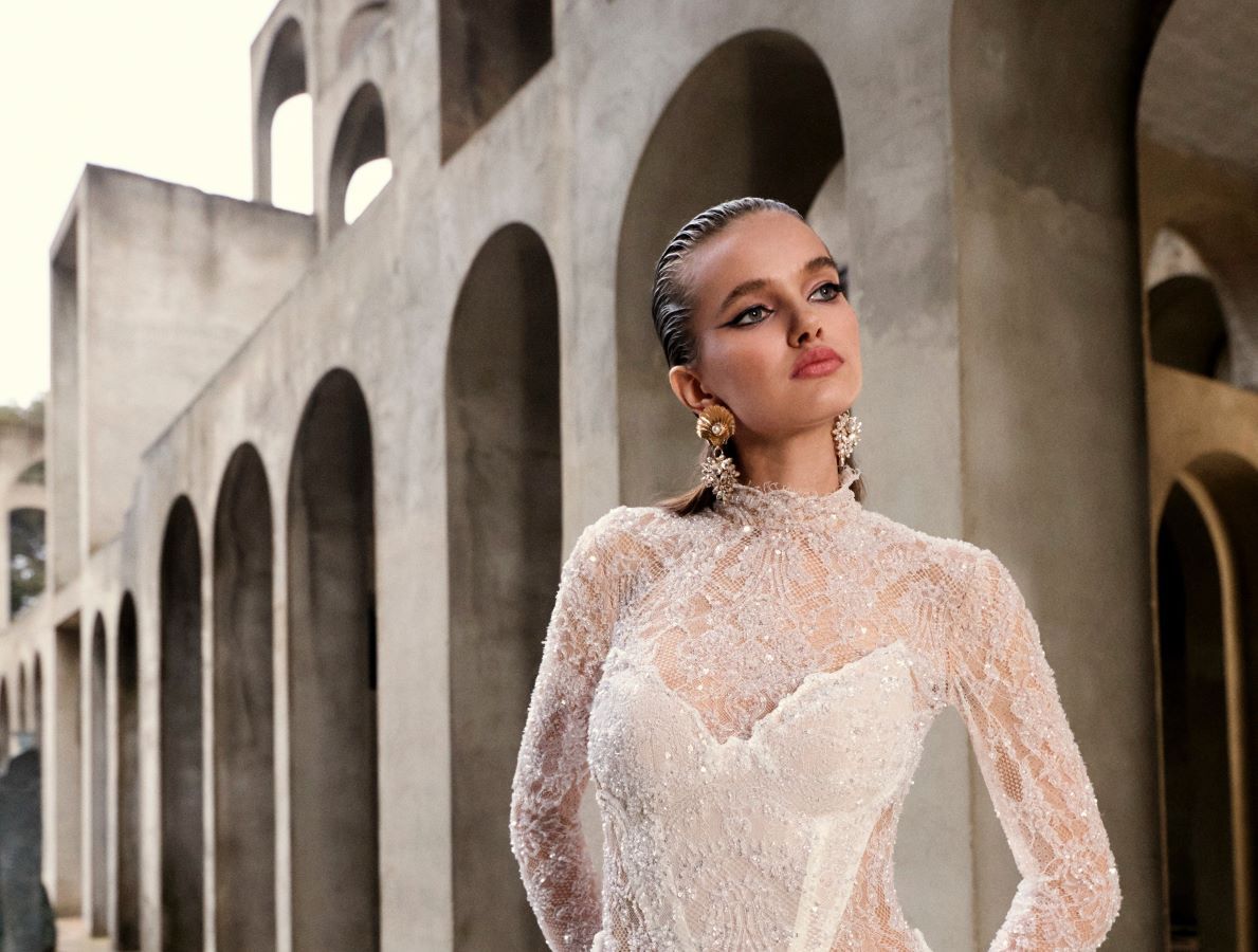 أجدد الصيحات الجمالية للعروس من أسبوع الموضة العرائسي في نيويورك لربيع وصيف 2026