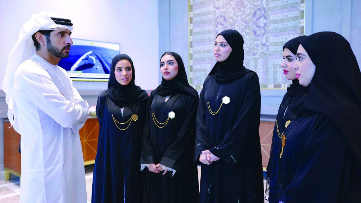 الامارات | حمدان بن محمد: الإمارات تفخر بأبنائها الموجودين في المحافل العلمية حول العالم