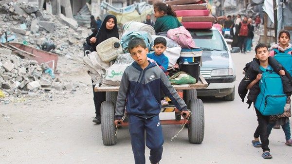 أوامر إخلاء إسرائيلية جديدة في شرق وجنوب غزة