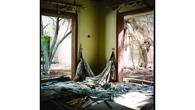 الامارات | مقتنيات دبي تكشف عن «أرضية مشتركة»  في «آرت دبي» لعام 2025