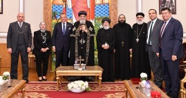 البابا تواضروس الثانى يستقبل محافظ جنوب سيناء للتهنئة بعيد القيامة