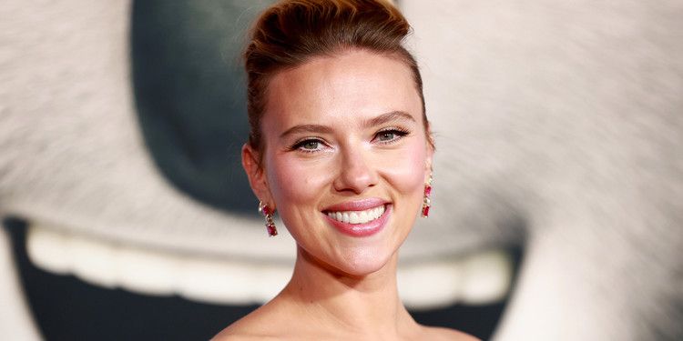 سكارليت جوهانسون تدخل عالم الإخراج في مهرجان كان بهذا الفيلم