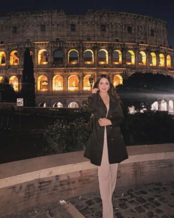 خطيبة حسام حبيب عارضة أزياء جميلة.. وهذا فارق السن بينهما