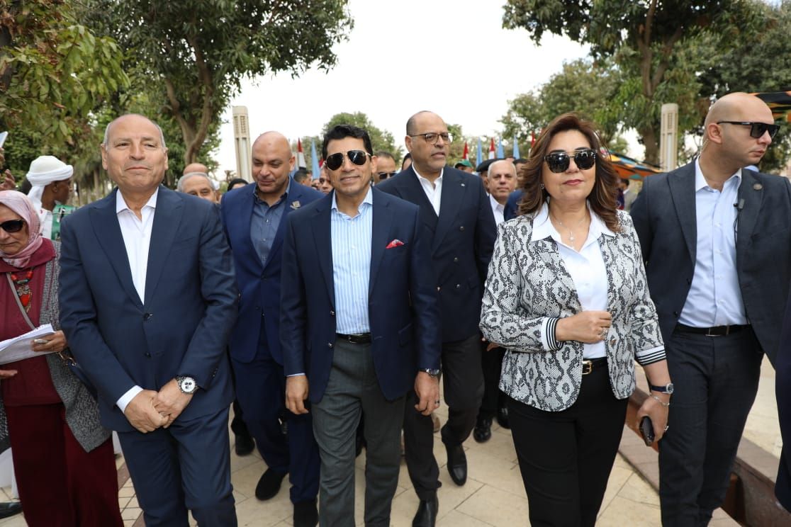 وزراء التنمية المحلية والشباب والأوقاف والعمل ومحافظ القاهرة يشاركون باحتفالية الأيتام