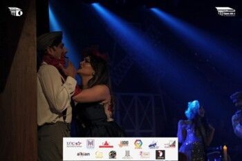 مهرجان الفضاءات المسرحية يسجل حضوراً رومانسيًا لافتًا في يومه الرابع