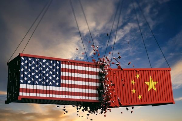 الصين ترفع الرسوم الجمركية على السلع الأميركية