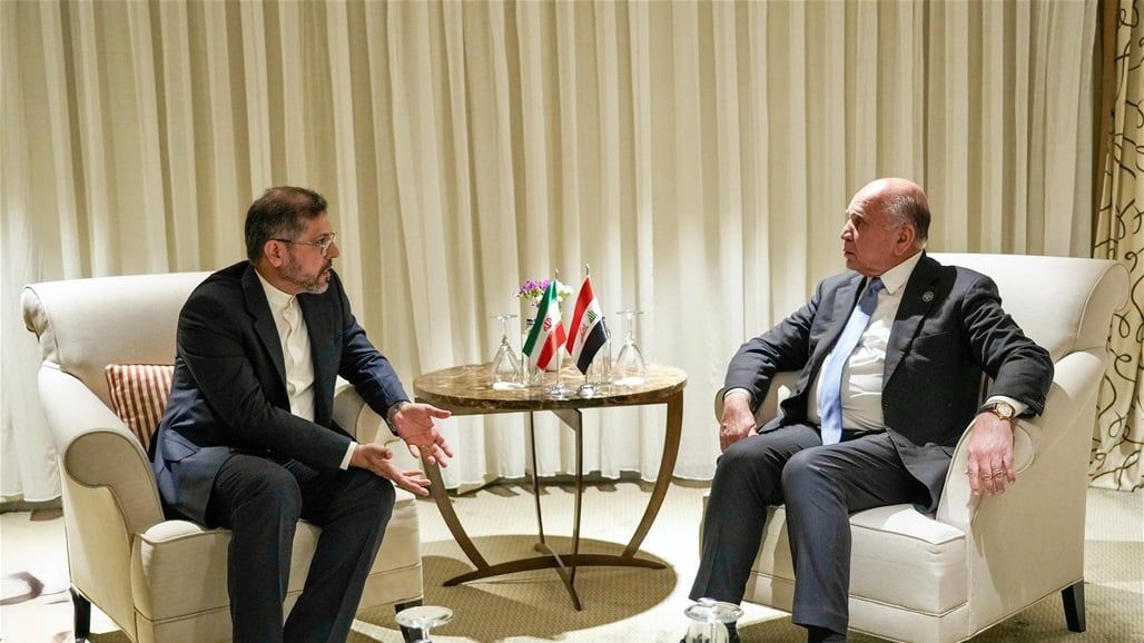 العراق يبدي موقفًا من المفاوضات الإيرانية - الأمريكية