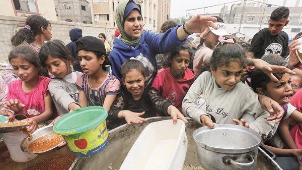 «المجاعة» تفتك بأهل غزة ومطالبات بتحرك دولي