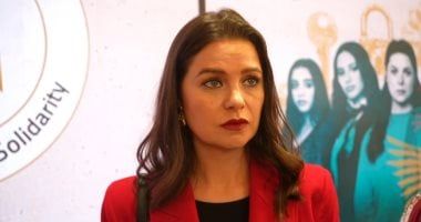 يسرا اللوزى تكشف لـ الخليج 365 عن قضايا تود تقديمها خلال الفترة المقبلة