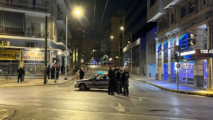 انفجار قنبلة في أثينا خارج مكاتب الشركة المشغلة للسكك الحديدية