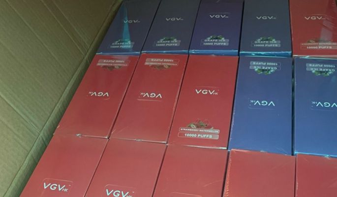 وحدة من "الريجي" كمنت لسيارة وضبطت فيها سجائر الكترونية مهرّبة