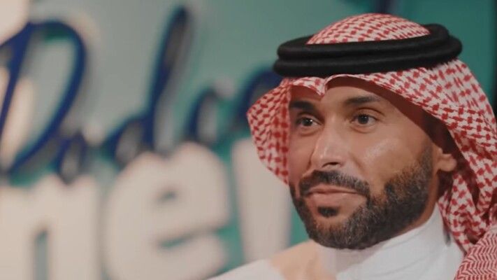 يزيد الراجحي يطل من المستشفى وهذه حالته الصحية-بالفيديو