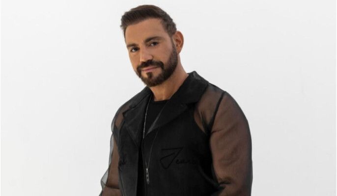 إيوان يحسم قراره: "شطبنا" وهكذا تصرّف في مكتبه-بالفيديو