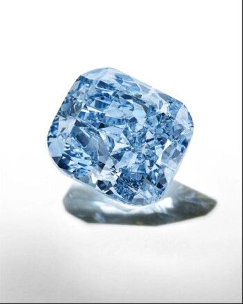 أكبر معرض للألماس النادر في أبوظبي.. وهذه قيمة الأحجار الكريمة