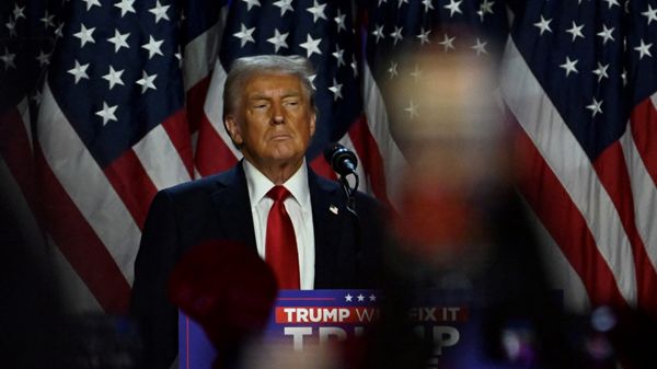 ترامب ينهي الحماية المؤقتة لآلاف المهاجرين