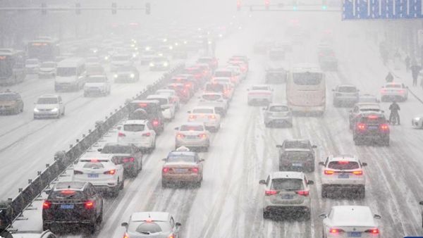 إلغاء مئات الرحلات الجوية بسبب الطقس شمال الصين