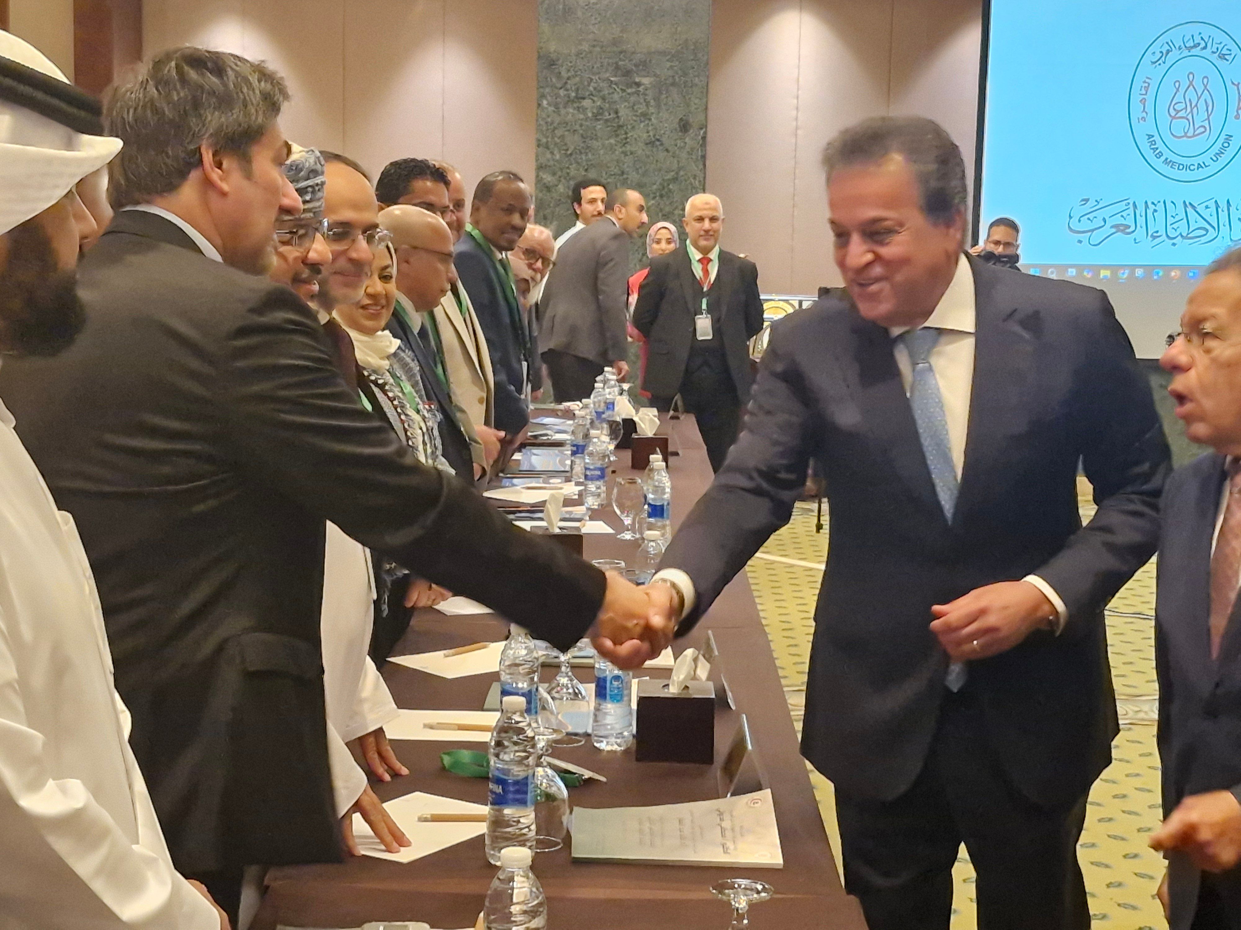 وزير الصحة: نأمل فى استعادة دور اتحاد الأطباء العرب فى ظل ما تشهده المنطقة
