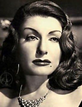 ذكرى ميلادها.. زوزو شكيب تكشف فى لقاء سابق مواصفات فتى أحلامها