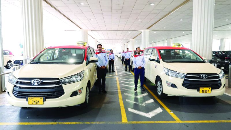 الامارات | خطة لتحويل 80% من رحلات «تاكسي دبي» إلى الحجز الإلكتروني