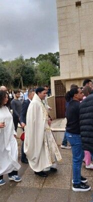 معوض احتفل بقداس أحد الشعانين في كاتدرائية مار مارون- كسارة