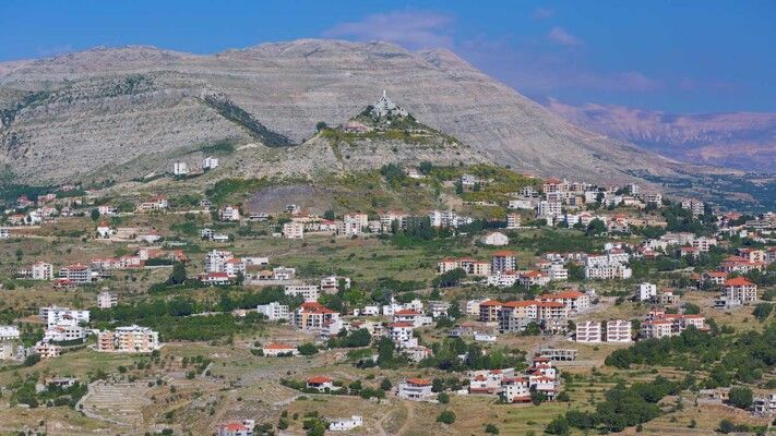 إهدن- زغرتا أحيت أحد الشعانين بقداديس احتفالية عمت كنائسها