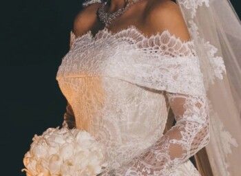 صدمة غير متوقعة .. فستان زفاف نارين بيوتي فضح ما تعرض له إيلي صعب