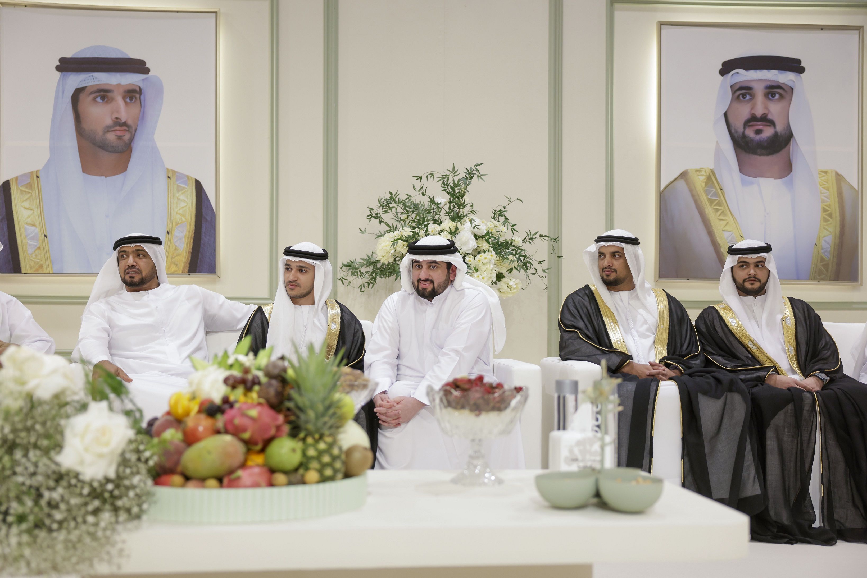 الامارات | أحمد بن محمد يحضر أفراح بن غدير وملهوف والمقعودي