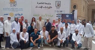 حملة توعوية لطب أسنان القاهرة بالحرم الجامعي للحفاظ على صحة الفم لمنتسبى الجامعة